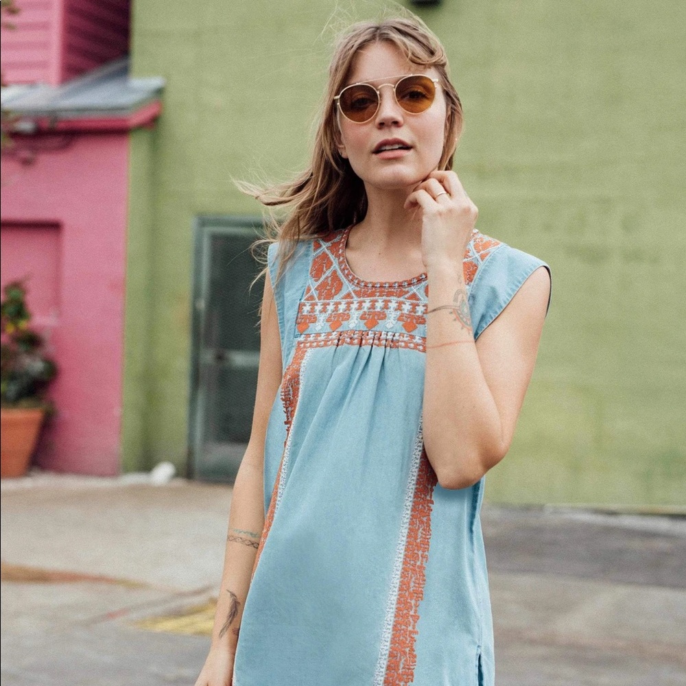 NWT Faherty- Indigo dyed light jean dress